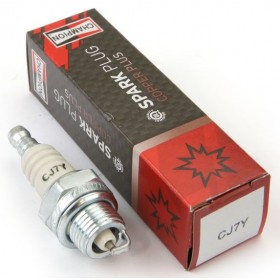 Svece CHAMPION CJ7Y Zāģiem