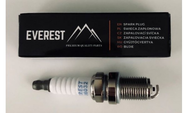 ZAPAĽOVACIA SVIEČKA EVEREST 11-06032 TRAKTORY