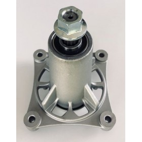 Nazu turētājs, kas piemērots HUSQVARNA traktoram ar somu