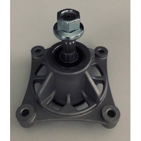 Nazu turētājs, kas piemērots HUSQVARNA traktoram ar somu